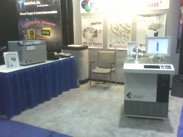 10-22-08_1Booth.jpg