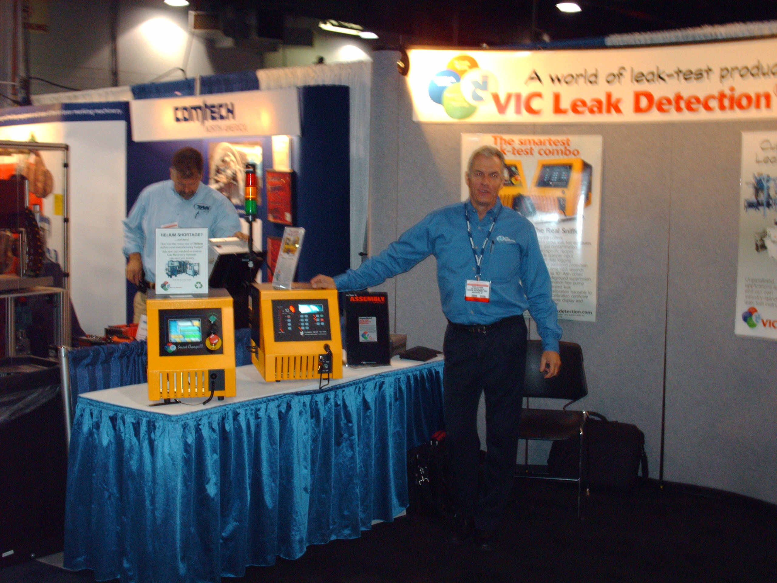 Booth 003.jpg
