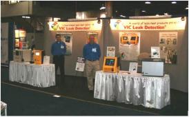 Booth004_.JPG